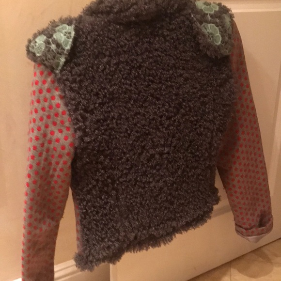 Jacket - Picture 2 of 4